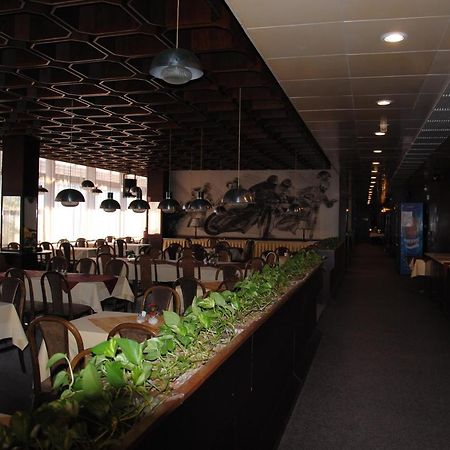 Hotel Labe Pardubice Dış mekan fotoğraf